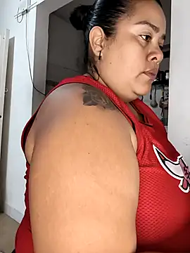 Snapshot of NARNYALABELLA chatting on February 2026 09:34:01 PM NARNYALABELLA online show from February 2026 09:34:01 PM