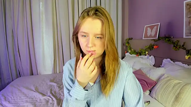 Snapshot of Rina_Panic chatting on May 2026 01:01:01 AM Rina Panic online show from May 2026 01:01:01 AM