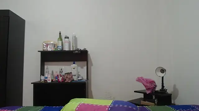 Snapshot of nathaly_jones_ chatting on May 2026 02:45:01 PM nathaly jones online show from May 2026 02:45:01 PM