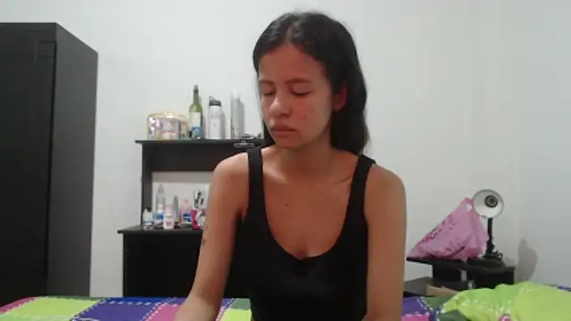 Snapshot of nathaly_jones_ chatting on May 2026 12:13:02 PM nathaly jones online show from May 2026 12:13:02 PM