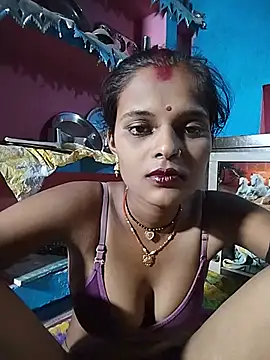 Snapshot of Maya_bhoji chatting on May 2026 04:37:01 PM Maya bhoji online show from May 2026 04:37:01 PM