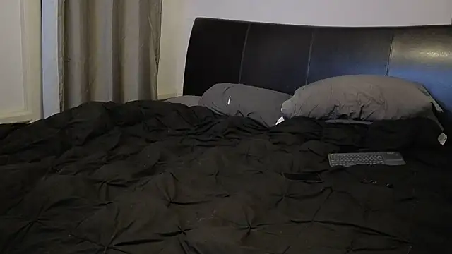 pantyhoselover54 online show from November 2025 12:33:01 AM