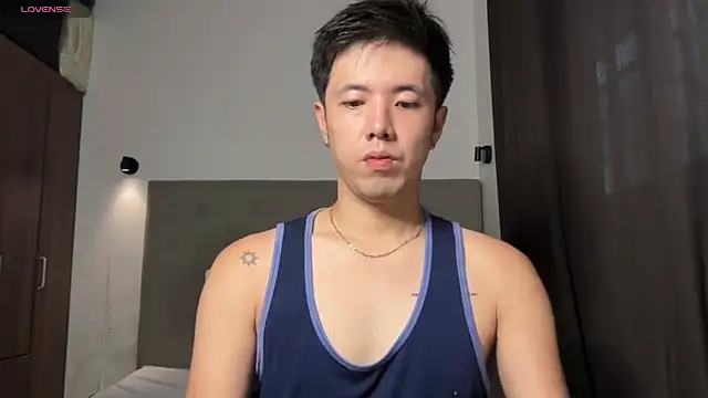 Snapshot of Addictiveboi chatting on May 2026 03:02:02 AM Addictiveboi online show from May 2026 03:02:02 AM
