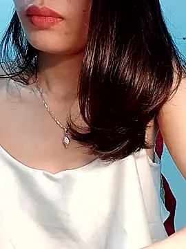 Snapshot of Hinna_x chatting on April 2026 09:01:02 AM Hinna x online show from April 2026 09:01:02 AM