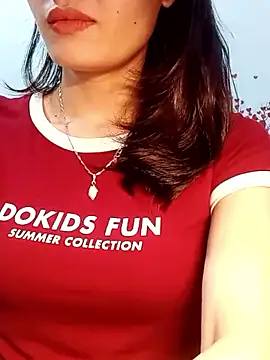 Snapshot of Hinna_x chatting on May 2026 02:34:02 PM Hinna x online show from May 2026 02:34:02 PM