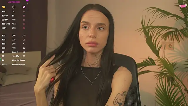 livia starwars online show from September 2025 09:51:01 PM