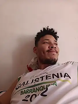 RuiMaddoox online show from February 2026 07:43:01 PM