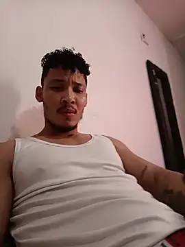 RuiMaddoox online show from February 2026 09:55:01 PM