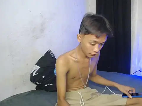 Innocentfucker online show from February 2026 10:58:01 AM