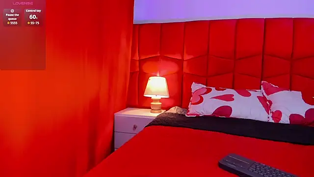 Fire Fairy  online show from December 2025 01:08:01 PM