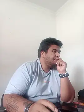 Snapshot of Rolo-Sumiso chatting on July 2026 02:29:01 PM Rolo-Sumiso online show from July 2026 02:29:01 PM
