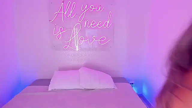 aleksandramiller  online show from November 2025 04:17:02 AM