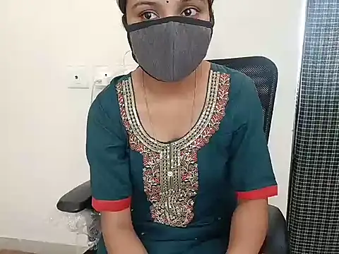 Snapshot of miss_kaur23 chatting on November 2025 06:36:01 AM miss kaur23 online show from November 2025 06:36:01 AM