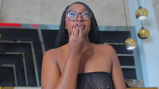 YallianaBrooks online show from July 2026 12:21:02 PM