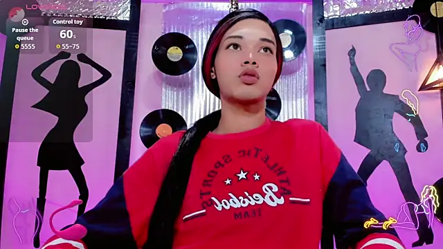 Madison Mujica online show from February 2026 11:17:01 AM