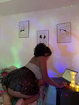 Tyra bank online show from January 2026 09:07:02 PM