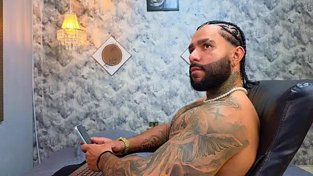 Snapshot of Apolo_rousse1 chatting on December 2025 08:38:02 PM Apolo rousse1 online show from December 2025 08:38:02 PM