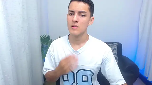 Matiius18 online show from January 2026 02:10:01 PM