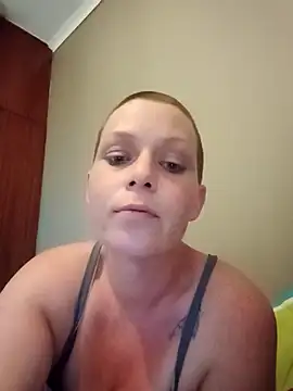 Snapshot of ComeAsYouAre chatting on November 2025 04:03:01 PM ComeAsYouAre online show from November 2025 04:03:01 PM