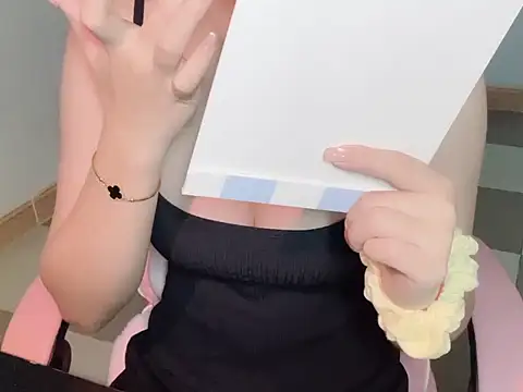  AFang  online show from September 2025 06:12:02 AM