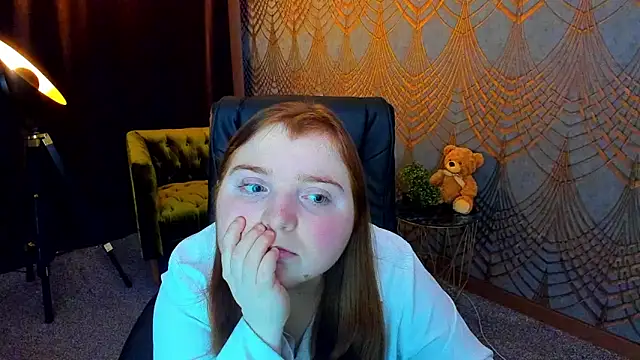 Snapshot of KattyRose8 chatting on June 2026 05:43:02 PM KattyRose8 online show from June 2026 05:43:02 PM