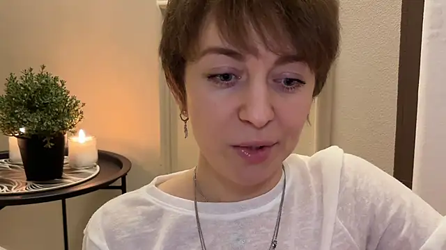 daniellia  online show from December 2025 09:25:01 AM