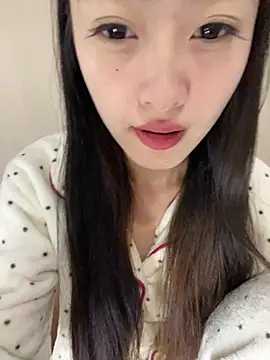 Snapshot of MengMeng0515 chatting on April 2026 02:30:01 PM MengMeng0515 online show from April 2026 02:30:01 PM
