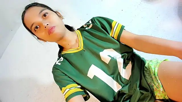 Snapshot of CUTIE_GIRLSX chatting on June 2026 01:25:01 PM CUTIE GIRLSX online show from June 2026 01:25:01 PM
