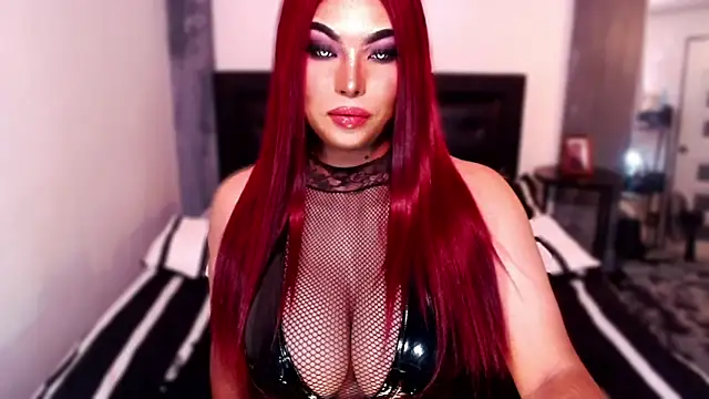 Snapshot of xTrixieMae chatting on September 2025 04:05:02 AM xTrixieMae online show from September 2025 04:05:02 AM