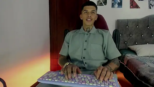 Savajelust online show from December 2025 04:24:01 PM