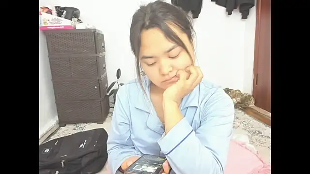 Snapshot of saika_blush chatting on April 2026 06:29:02 AM saika blush online show from April 2026 06:29:02 AM
