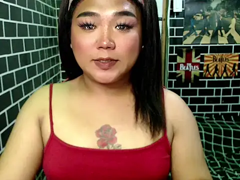 Snapshot of luluakovi_69 chatting on November 2025 01:44:02 PM luluakovi 69 online show from November 2025 01:44:02 PM