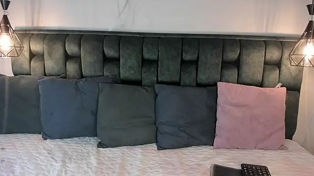 Bellarohs online show from March 2026 07:41:02 PM