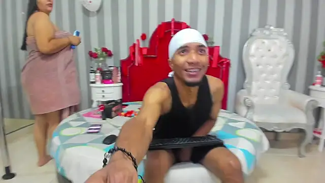 CaroyAndy online show from March 2026 12:34:01 PM