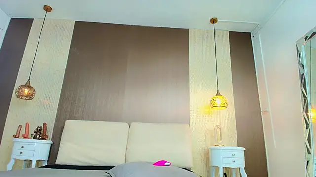 Tiifany Baker online show from January 2026 07:50:01 PM