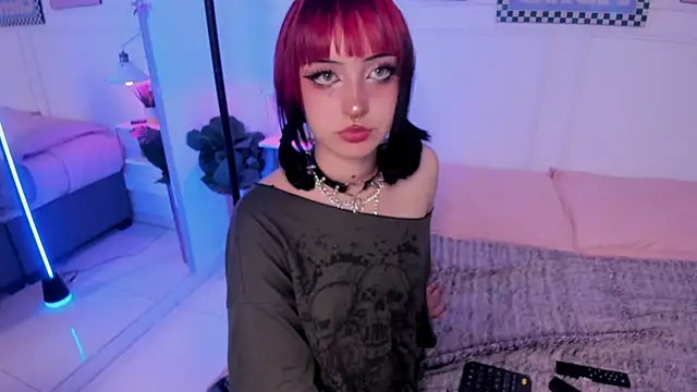 Snapshot of Zoe_Lynch_ chatting on February 2026 11:30:01 AM Zoe Lynch online show from February 2026 11:30:01 AM