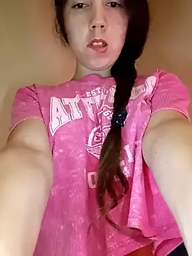 Snapshot of milash_velvet chatting on February 2026 06:44:02 AM milash velvet online show from February 2026 06:44:02 AM