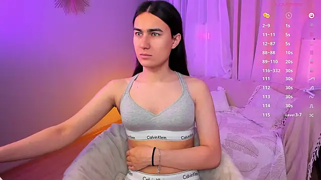 HeyAlena online show from October 2025 07:53:02 AM