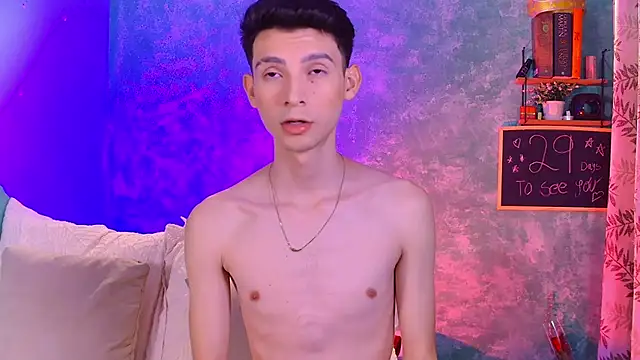 VicenteFerrer online show from September 2025 12:14:01 AM