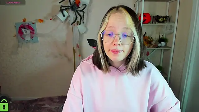 R0cket bunny online show from November 2025 01:17:01 AM