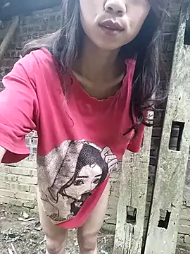 Snapshot of chau1 chatting on May 2026 11:10:02 PM chau1 online show from May 2026 11:10:02 PM