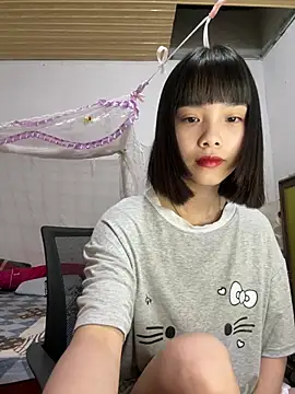 Snapshot of andymi1 chatting on June 2026 02:23:02 AM andymi1 online show from June 2026 02:23:02 AM