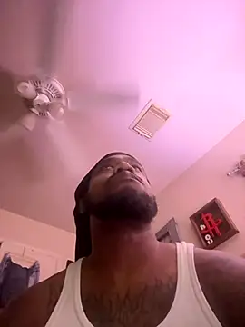 Snapshot of SirStrokesAllot chatting on November 2025 09:50:02 AM SirStrokesAllot online show from November 2025 09:50:02 AM