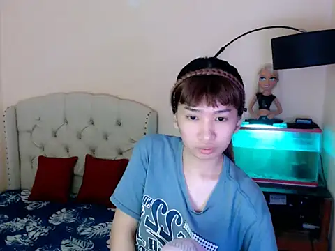 ShantalFoxxy  online show from February 2026 01:18:02 AM