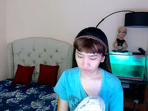 ShantalFoxxy  online show from February 2026 01:38:01 AM