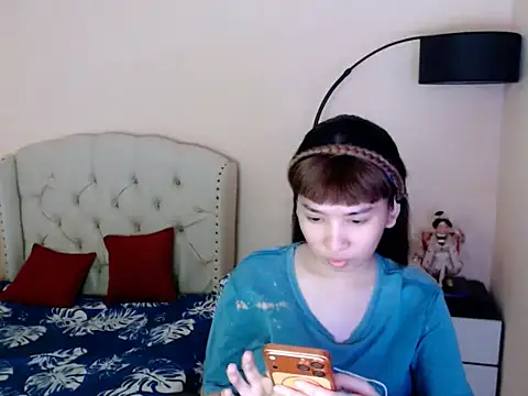 ShantalFoxxy  online show from July 2026 01:43:01 AM