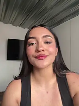 Snapshot of sweet_artemiis chatting on July 2026 08:03:02 PM sweet artemiis online show from July 2026 08:03:02 PM