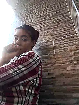 Pamelamiler   online show from September 2025 11:43:01 AM