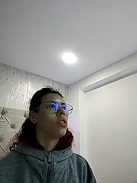 Snapshot of Pamelamiler__ chatting on April 2026 11:41:02 AM Pamelamiler online show from April 2026 11:41:02 AM