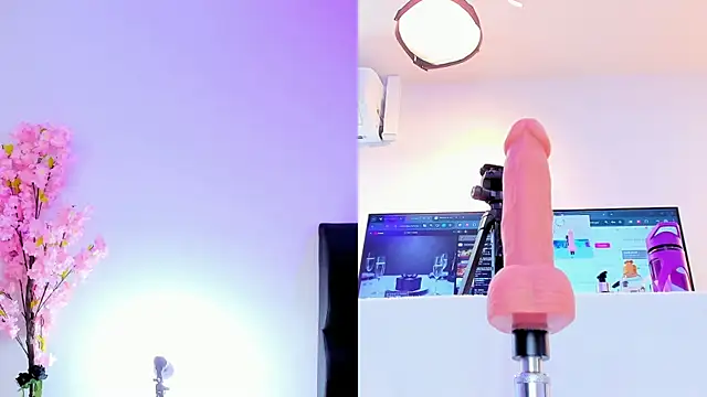 maily zanss online show from February 2026 07:39:02 PM